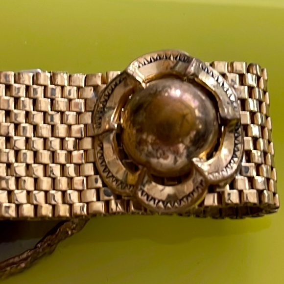 Victorian old carved cameo bracelet I think it’s silver with gold plated overlay - Picture 7 of 17